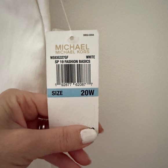 New with tags Michael Kors white cropped pants - Picture 9 of 11